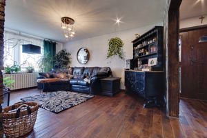 Lounge- click for photo gallery